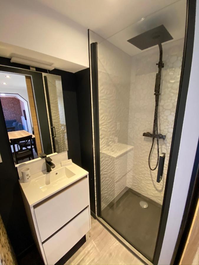 Logements Equipes A Onnaing Avec Espace Balneo En Option Proche Toyota, Autoroute Et Valenciennes Luaran gambar