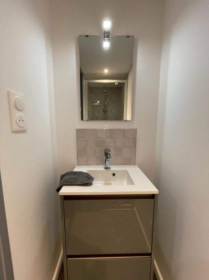Logements Equipes A Onnaing Avec Espace Balneo En Option Proche Toyota, Autoroute Et Valenciennes Luaran gambar