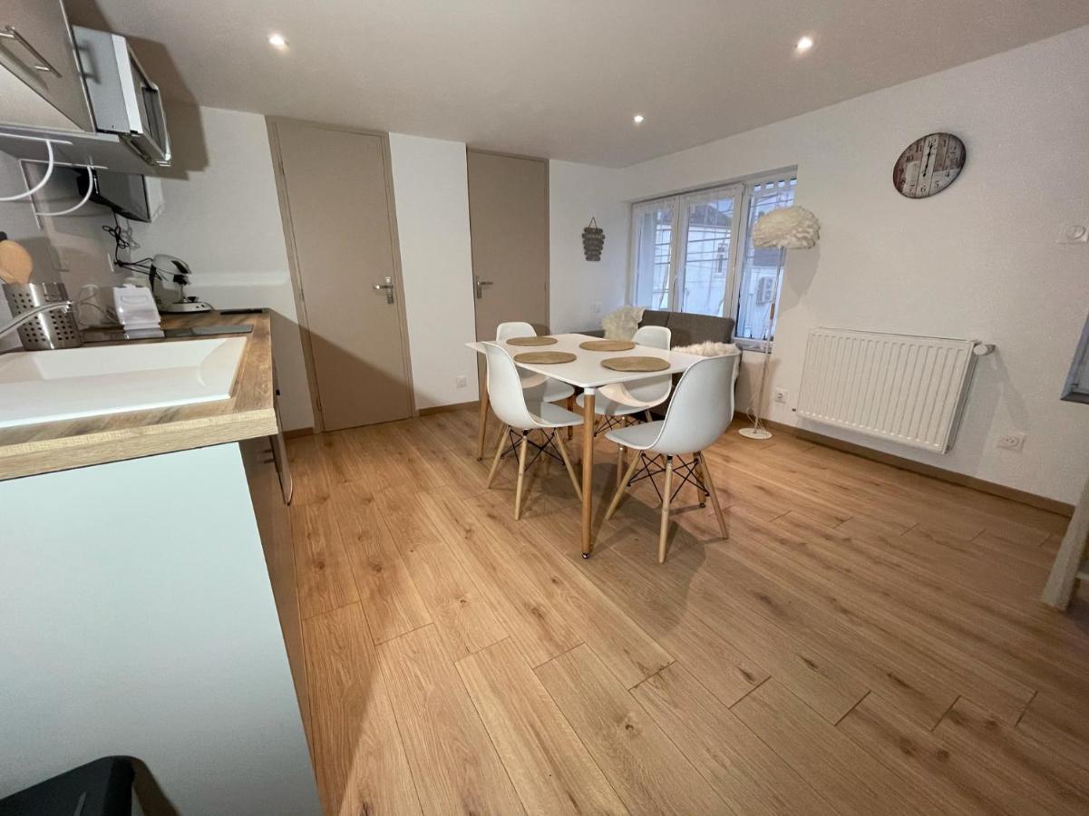 Logements Equipes A Onnaing Avec Espace Balneo En Option Proche Toyota, Autoroute Et Valenciennes Luaran gambar