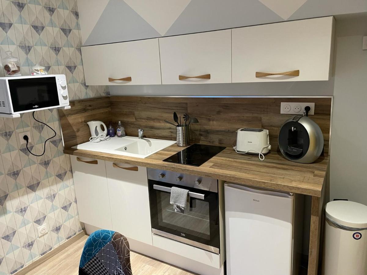 Logements Equipes A Onnaing Avec Espace Balneo En Option Proche Toyota, Autoroute Et Valenciennes Luaran gambar
